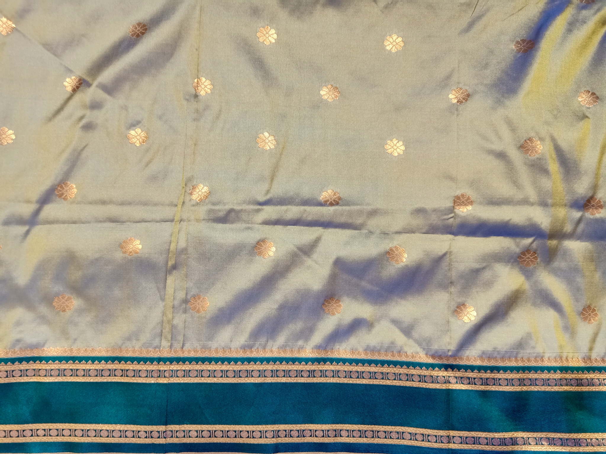 Narayant-paith-paithani