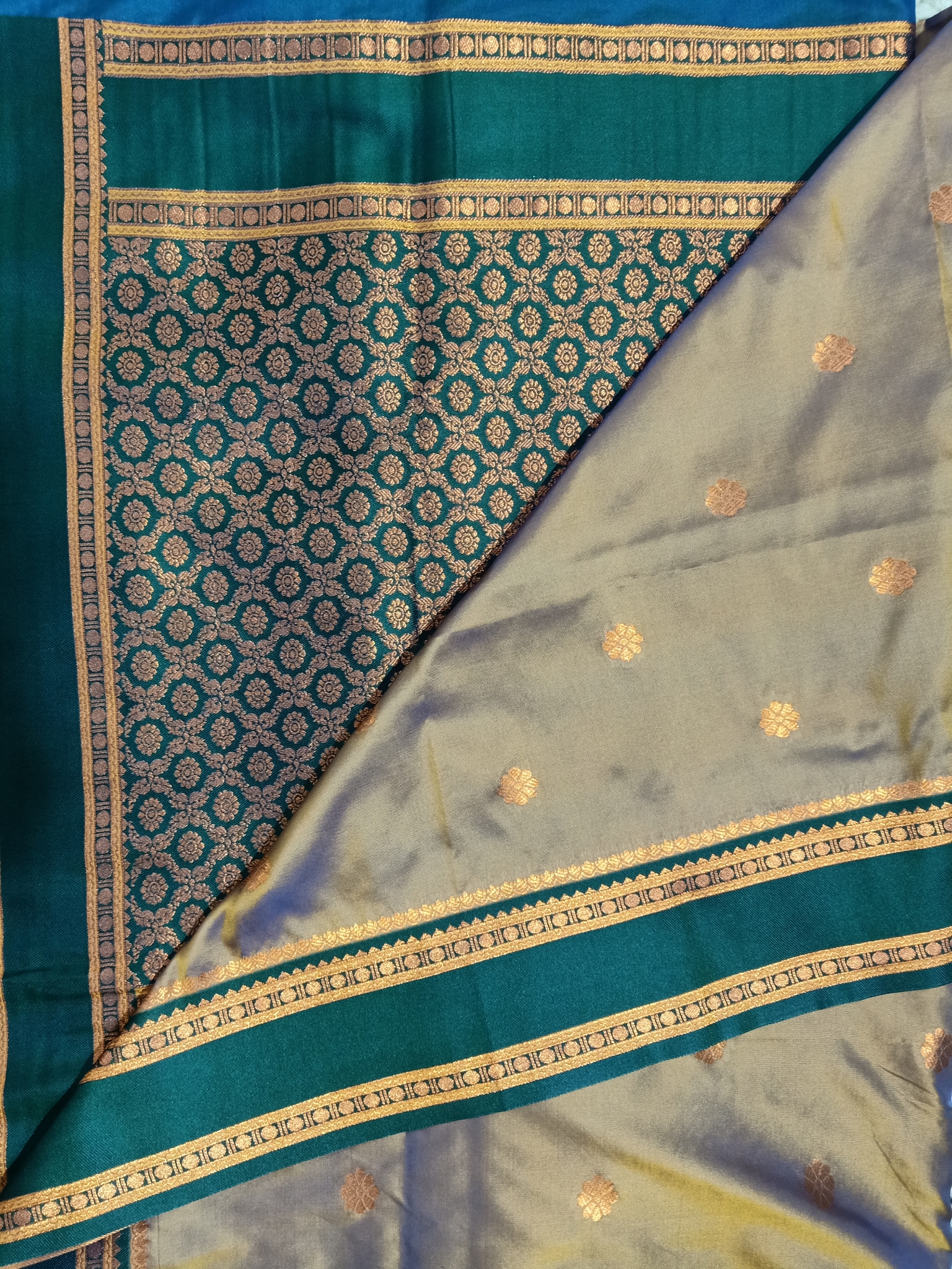 Narayant-paith-paithani